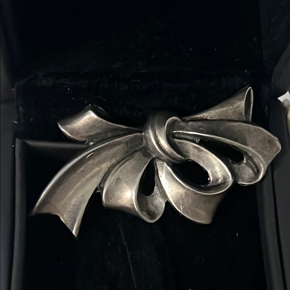 Vintage Art Deco Sterling Silver Bow Brooch - Picture 3 of 7